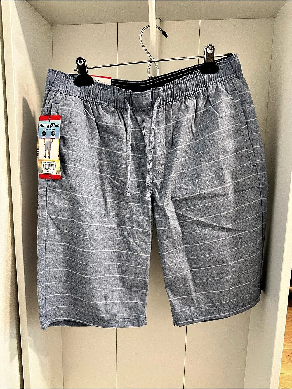 Hang Ten Men's Striped Shorts Size Medium NWT